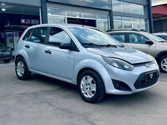 FORD FIESTA 1.0 ROCAM HATCH 8V FLEX 4P MANUAL FORD FIESTA 1.0 ROCAM HATCH 8V FLEX 4P MANUAL